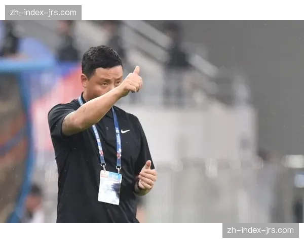 陈涛深圳低位防守压缩空间 韦斯利奥乌苏速度冲击空当 陈涛深圳低位防守压缩空间 韦斯利奥乌苏速度冲击空当